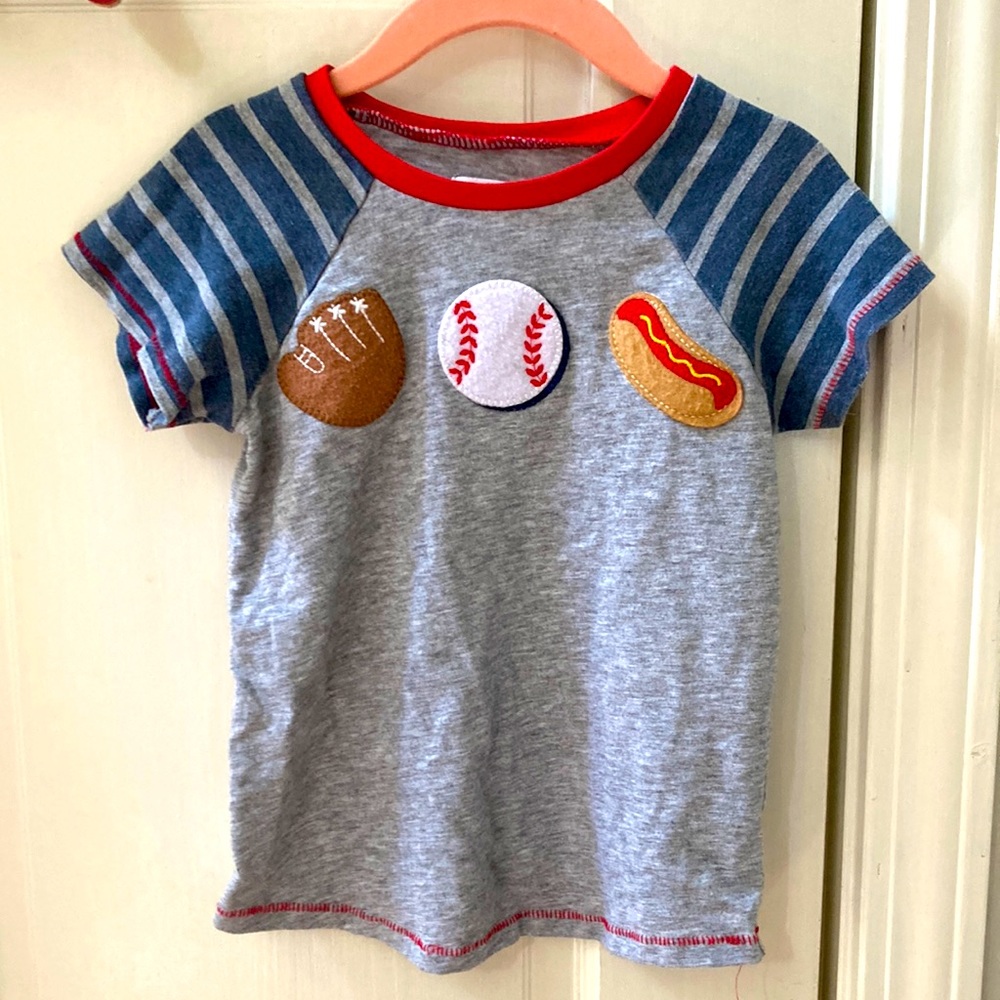 MudPie boys shirt size 2-3T